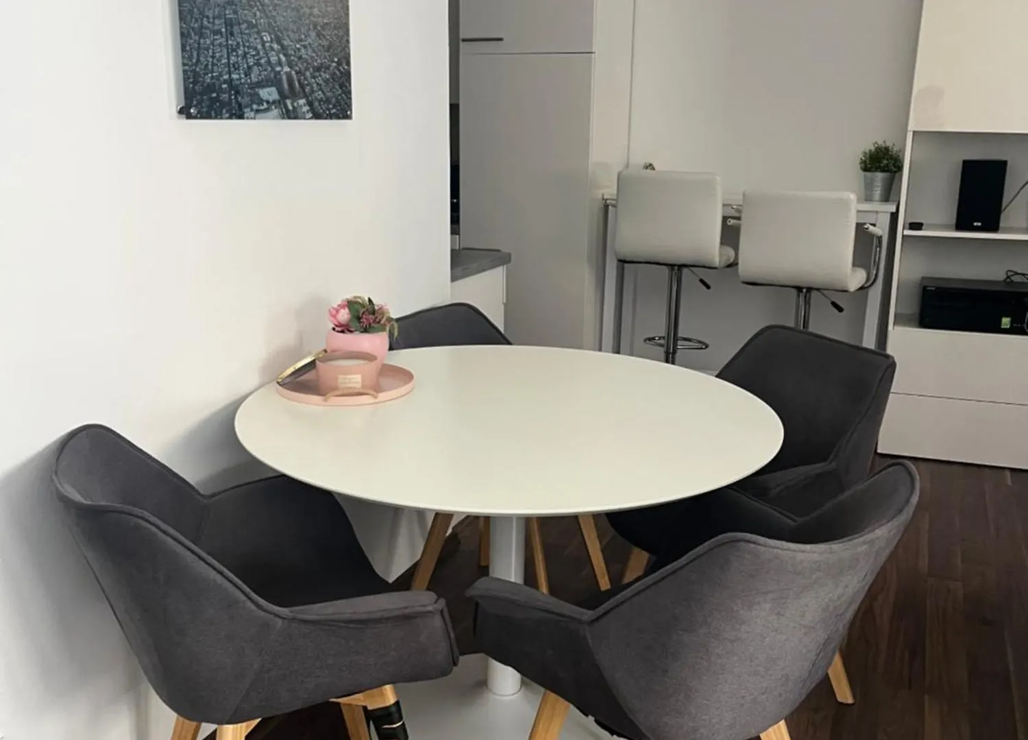 Apartment Citynah Und Komfortabel Wohnen Direkt Beim Hbf Vienna